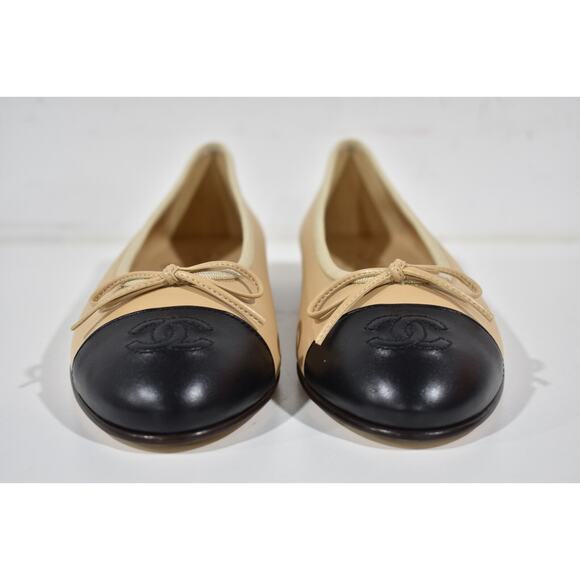 Chanel Beige Black Lambskin Leather CC Logo Bow Tie Ballet Ballerina Flat 37 - Picture 8 of 15